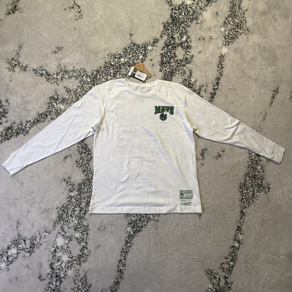 Mitchell & Ness T-Shirt Boys Size‎ L White Dallas Maverick Print Long Sleeve NBA